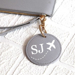Personalised travel circle keyring, Travel keyring, Travel gift, Personalised keying, Personalised keychain, Luggage tag