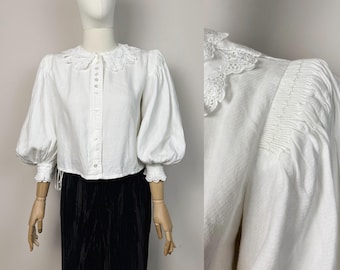 Vintage White Cotton Puff Sleeve Blouse Romantic Austrian Bavarian Style Lace Collar Cottagecore Shirt