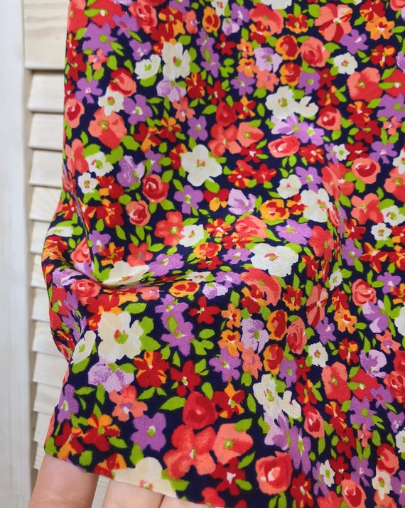 LAURA ASHLEY 80s Vintage Silk Dress 80s Floral Dr… - image 5