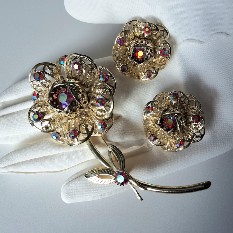 1960s Brooch Earring Set - Etsy