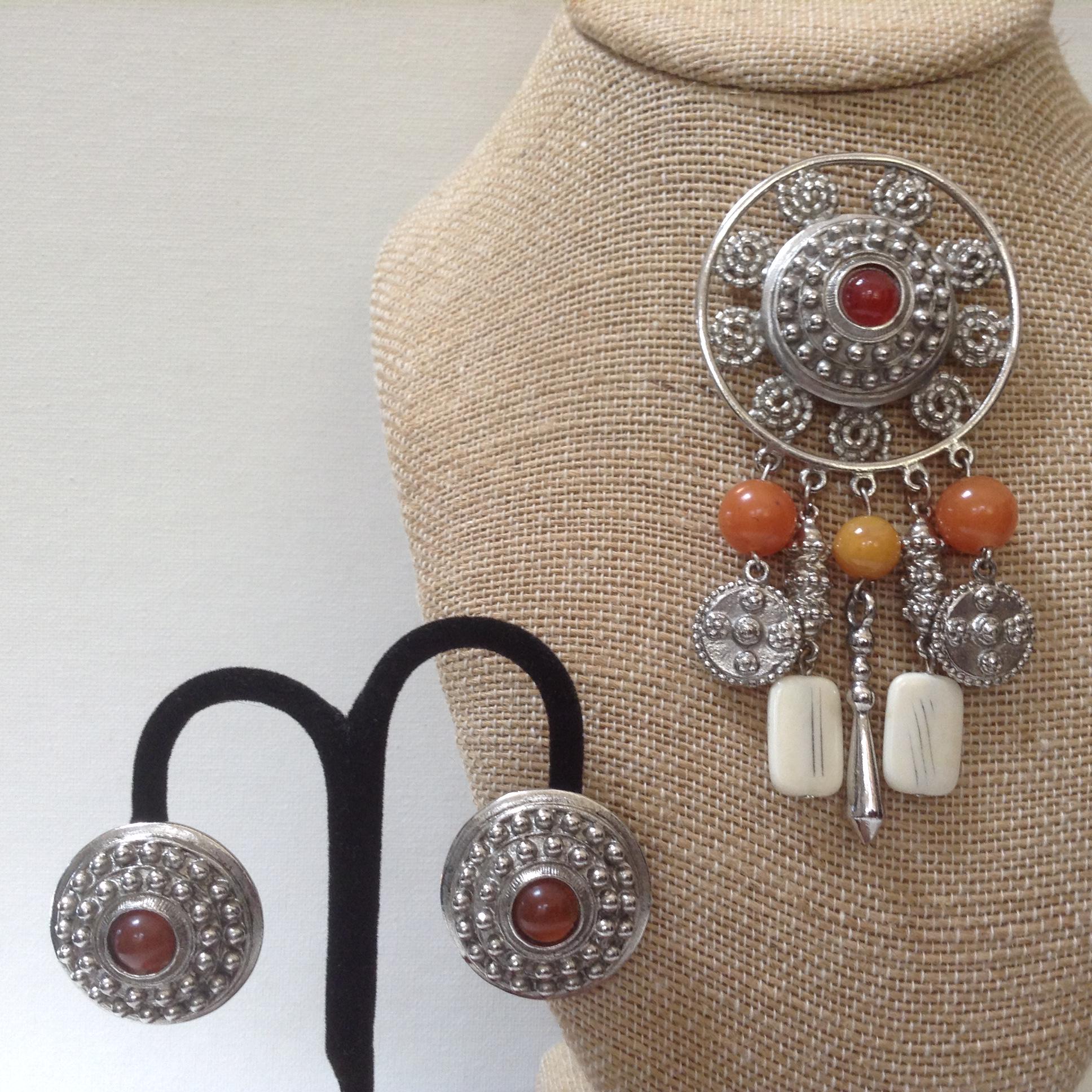 Dauplaise Brooch - Etsy Canada