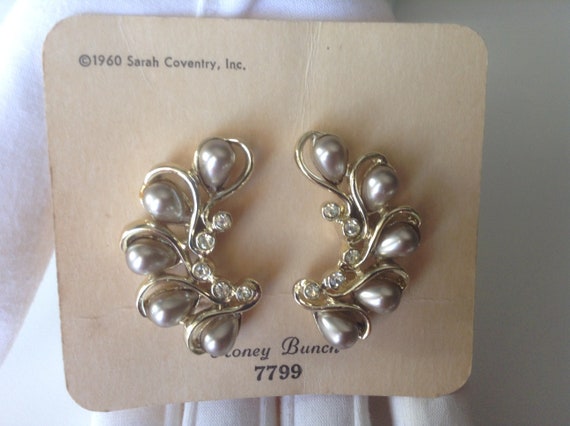 Honey Bunch Clip Earrings by Sarah Coventry - 60'… - image 1
