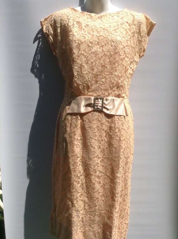 EXC. Vintage 60's Lacy Wiggle Cocktail Dress - Siz