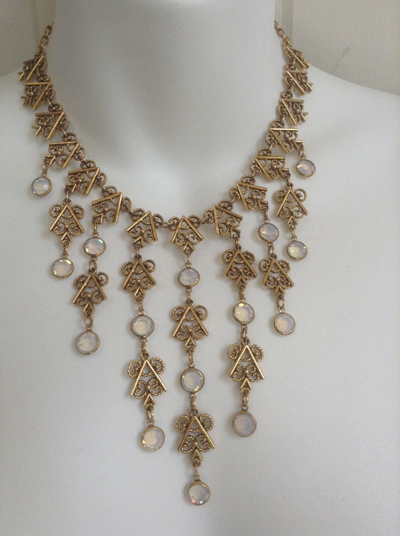 GOLDETTE Beveled Opaque Crystal Bib Necklace - Dr… - image 1