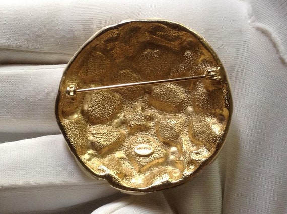 Golden Seashell Brooch by Craft-Excellent 70's-80… - image 2