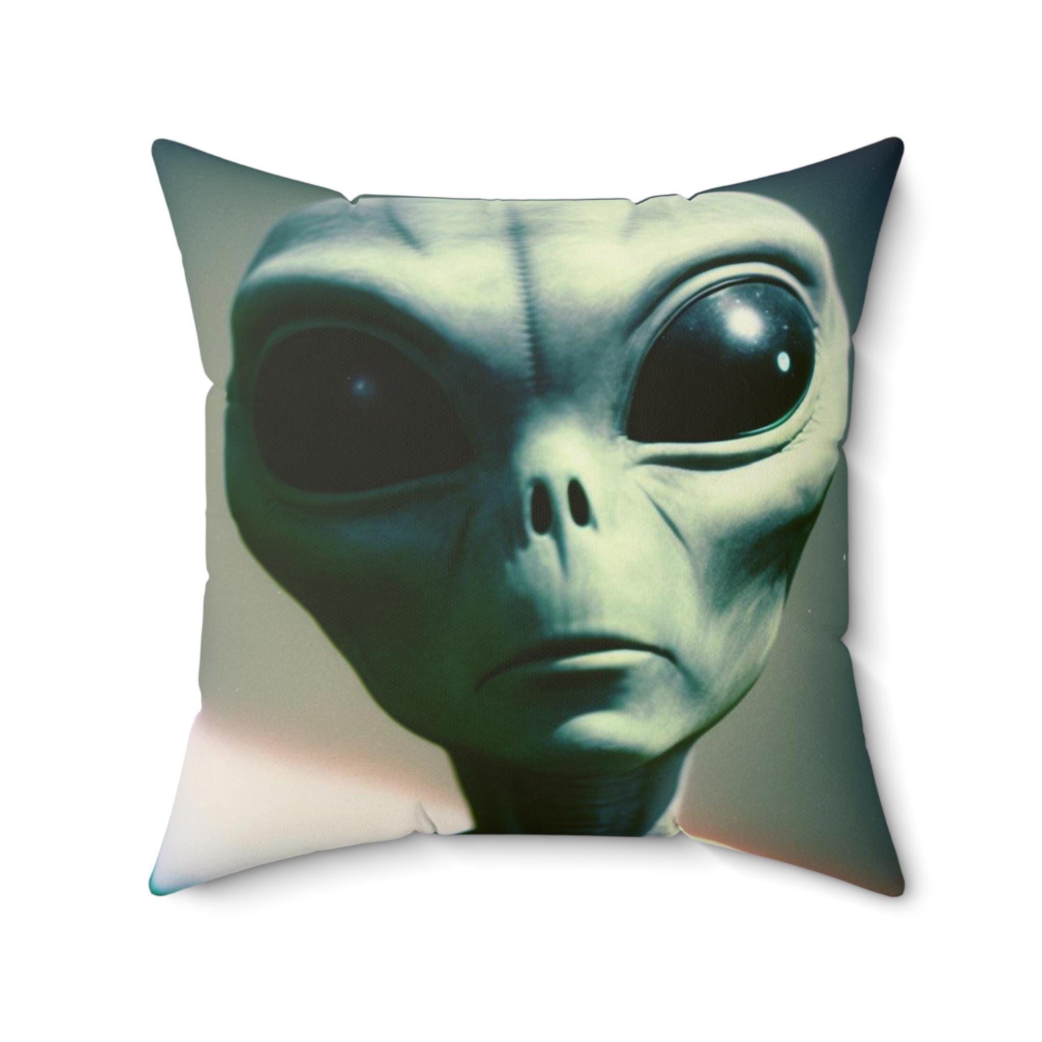 Alien Portrait #1 Pillow - Etsy