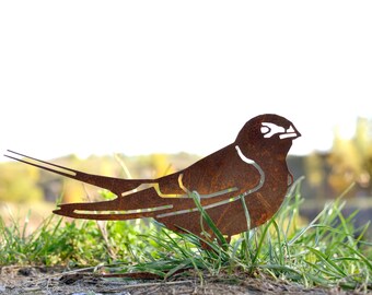 Silhouette d’un oiseau métallique. Décoration de jardin. Corten oiseau pour le jardin. Décoration rustique pour le jardin. Oiseaux de jardin en métal.