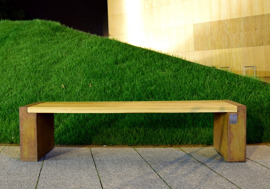 Holzbank für Terrassen und moderne Gärten. Gartenbank Corten Etsy