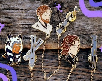 Broches de cuello esmaltados del trío del desastre
