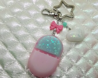 Yami Kawaii Pill Keychain - Menhera Ita Bag Charm- Pastel Goth Jewelry Anime Key Chain