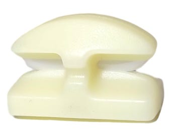 Thread Cutterz Ceramic Peel n' Stick Flat Mount - Glow-in-the-Dark
