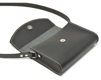 Black Crossbody Bag With Snap Closure, Womens Bag, Leather Crossbody Bag, Leather Market Bag, Leather Shopping Bag, Black Leather Crossbody