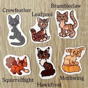 Lot de stickers - Chats guerriers aléatoires (8 mini stickers chats en vinyle) - Assortiment surprise image 3