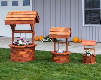 Eastern Red Cedar Wishing Well with Cedar Stain/Sealer