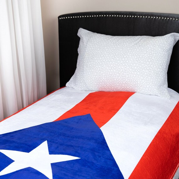 Women Super-Soft Extra-Large Puerto Rican Flag Blanket for Men Warm and Cozy Throw for Bed or Couch Teens and Children Cute Fleece Puerto Rico Blanket Puerto Rico Flag Throw Blanket 50in x 60in Women Super-Soft Extra-Large Puerto Rican Flag Blanket for Men Warm and Cozy Throw for Bed or Couch Teens and Children Cute Fleece Puerto Rico Blanket Puerto Rico Flag Throw Blanket 50in x 60in