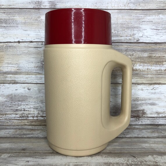 thermos with handle