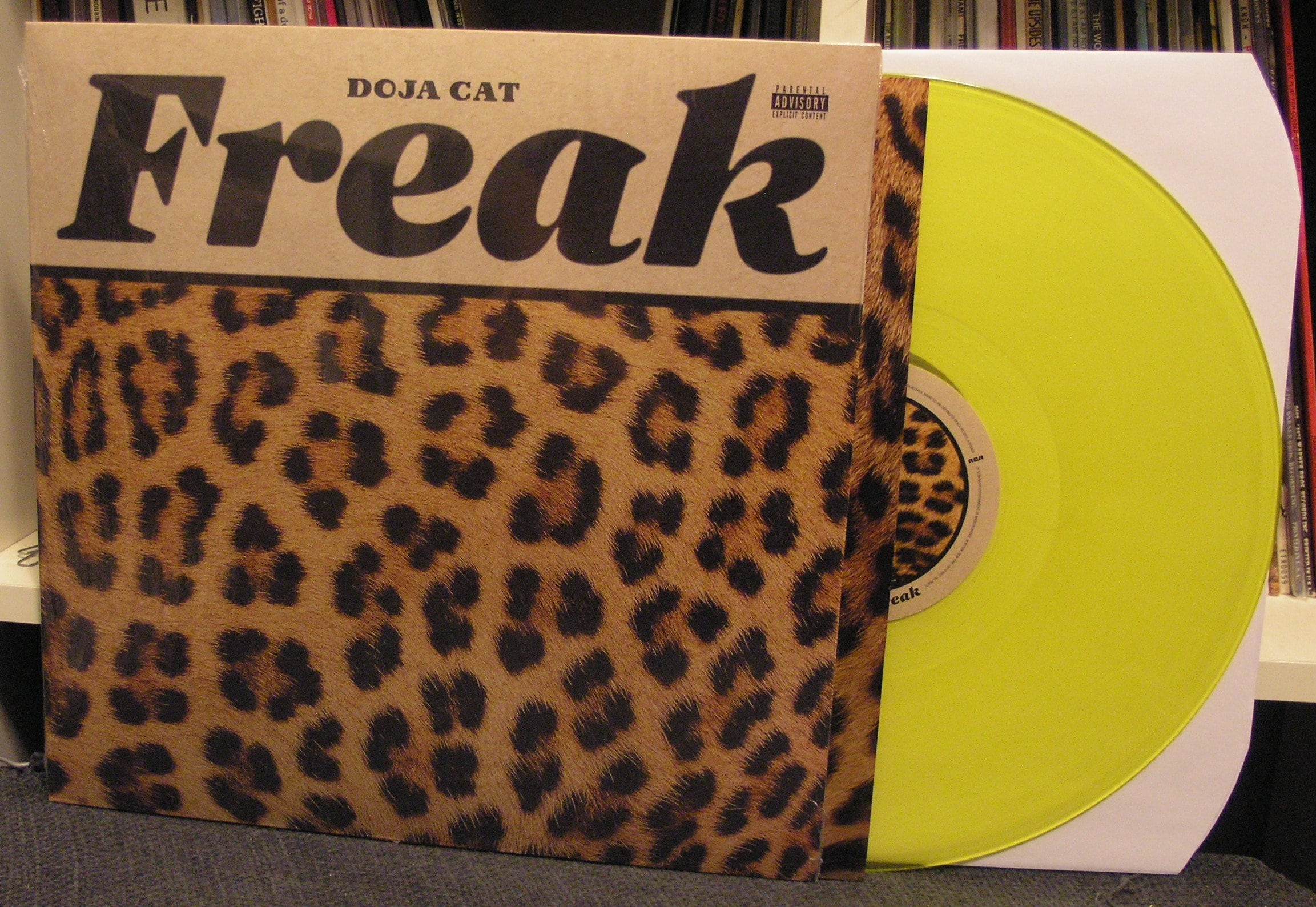 freak 12 Sealed clear Yellow Denmark