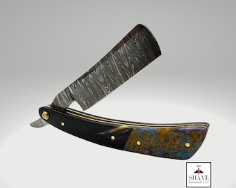 Damascus Steel Straight Razor by Shave Essentials