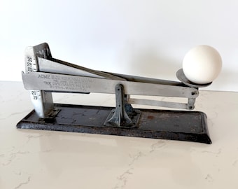 Antique 'ACME' egg grading scale - primitive farmhouse 1920s metal scale - ships FREE!