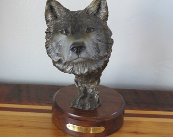 Big Sky Carvers "Stealth & Savvy" sculpture