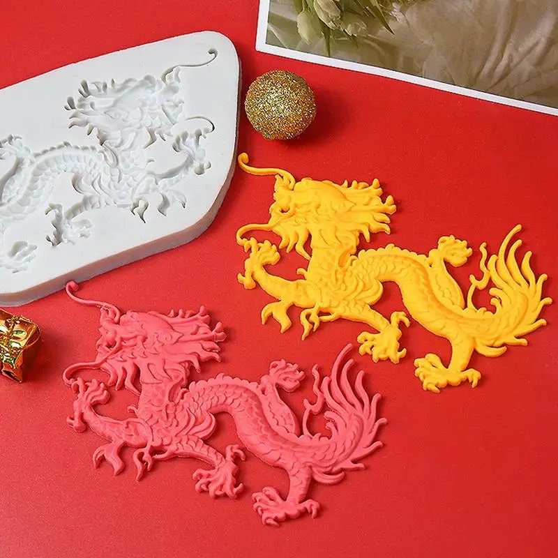 2Pcs/Set 3D Dragon Fondant Mold Chinese Zodiac Dragon Silicone Gum Paste  Sugar