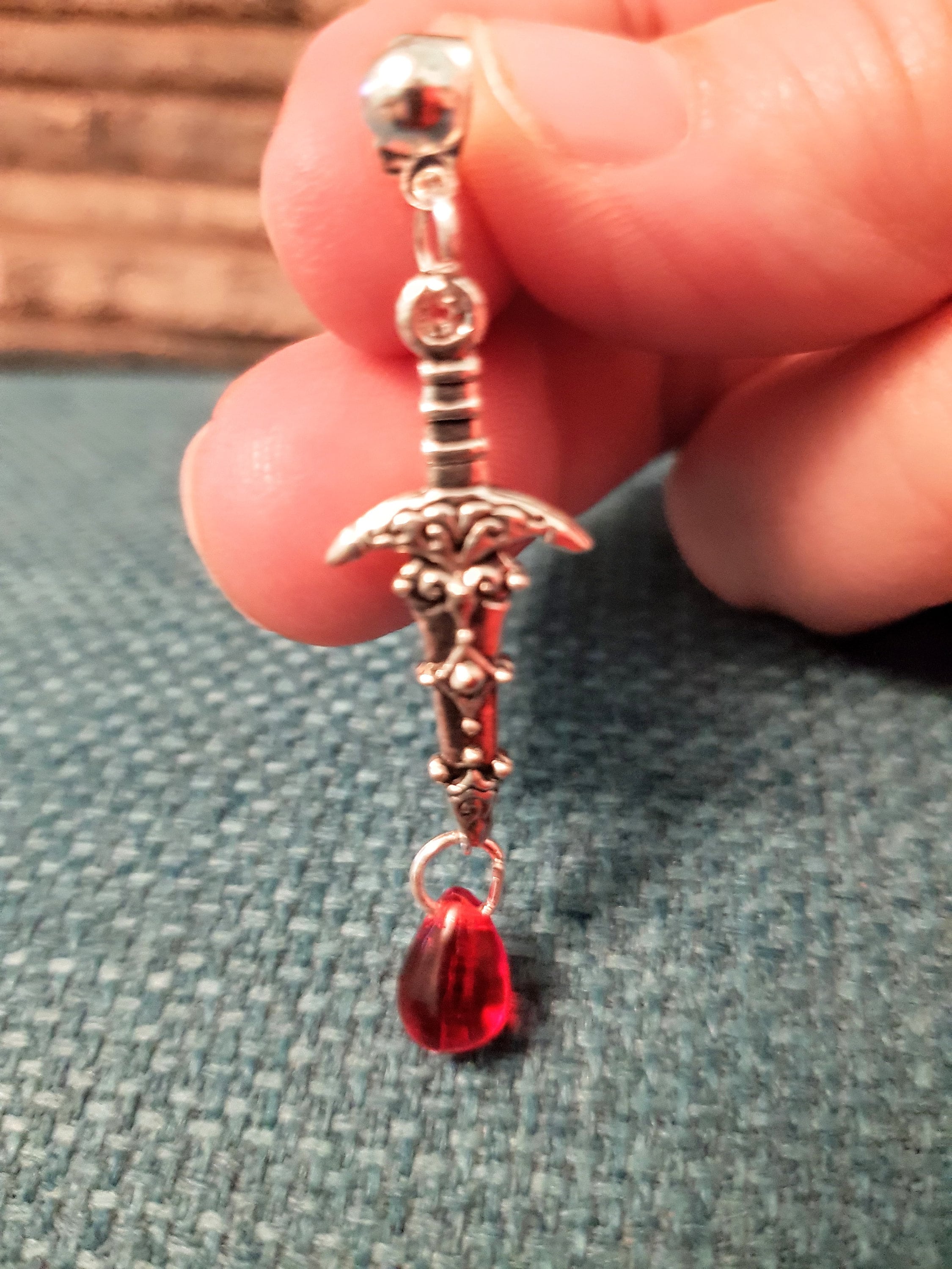 Bloodlust earring, Dagger earring, Knife Earring, alternative 925 SIL…
