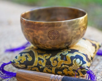 Sound Healing Full Moon Bowl - Singing Bowl from Nepal made on Full Moon Day