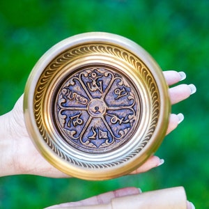 Compassionate Singing Bowl | Tibetan Handcrafted Sound Bowl for Yoga, Meditation | Best handmade singing Bowl for Everyone