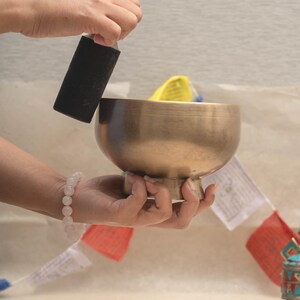 Taça Tibetana Naga – Nota Sol4 (390 Hz) para Cura do Chakra da Garganta | Taça Sonora Artesanal em Bronze Tibetano | Ferramenta para Meditação e Terapia Sonora