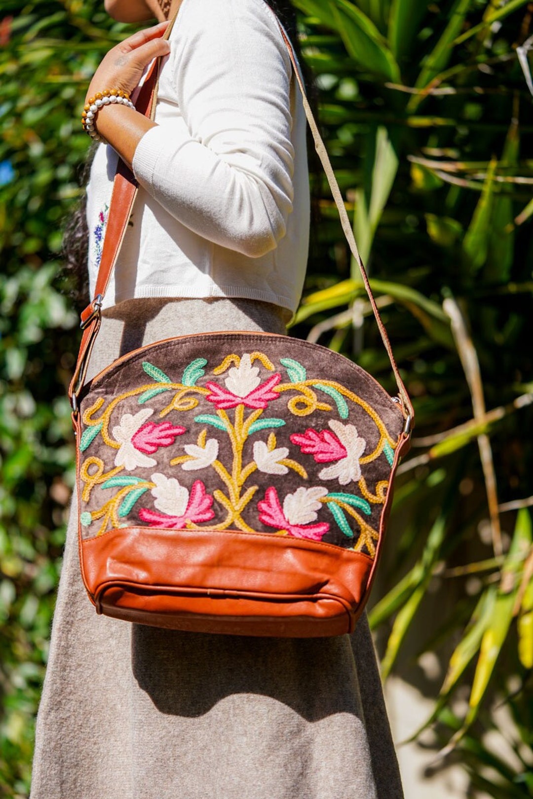 Women's Embroidery Crossbody Bag