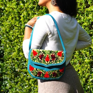 Bolso de mano bohemio / Bolsos de mujer hechos con bordado de Cachemira / Ligero y moderno para cada ocasión