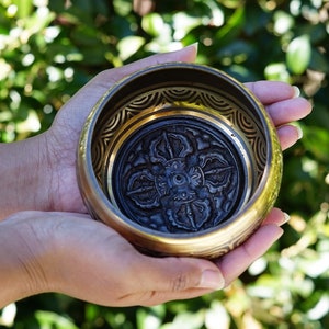 Handcrafted Singing Bowl with Vajra Mantra | Small Tibetan Bell for Yoga and Meditation  | Perfect for Spirituality and Sacred Sound Healing