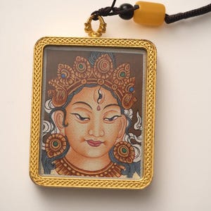 White Tara Ghau Thangka Adorned Locket – Handcrafted Tibetan Pendant, Sacred Amulet for Healing and Compassion