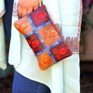 Bolso de mujer con colores vibrantes / Moda de vanguardia: bolso de diseño de cachemira con bordado de Cachemira / ¡Un artículo imprescindible para las mujeres!