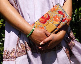 Stilvolles Statement: Damen Portemonnaie | Handgefertigt mit Spezieller Kashmiri Stickerei | Leichtes Modeaccessoires
