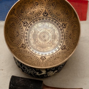Hand Carved Mandala Singing Bowl | Artisan Tibetan Singing Bowl for Sound Healing, Chakra Alignment, Meditation, Yoga