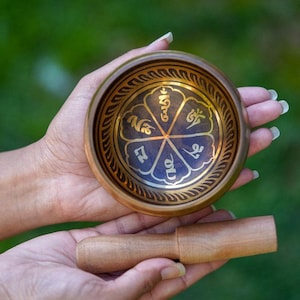 Tibetan Singing Bowl with Mantra of LOVE|  Handcrafted Singing Bowl for Beginners embarking on their journey of Sound Healing and Meditation