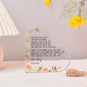 Personalisierte Herz Acryl Plaque, Mutter des Bräutigams Geschenk, Mutter der Braut Geschenk von der Braut, Hochzeitsandenken Geschenke, erste Weihnachtsgeschenke