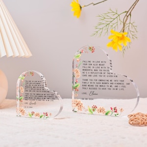 Personalisierte Mutter des Bräutigams Geschenk, Herz Acryl Plakette, Mutter des Bräutigams Plakette, Geschenk von der Braut, Hochzeitsandenken Geschenke, Weihnachtsgeschenk