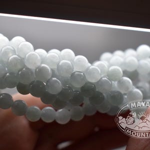 NEW ICY White LUNA  // Guatemalan Jadeite Jade // Lot of Ten Bead Beads // ice hielo Round // Mirror Polish // 6mm