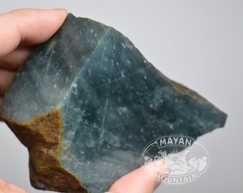 SNOWY PRINCESA BLUE  // Dark Multi Colored // Rough Guatemalan Jadeite Jade