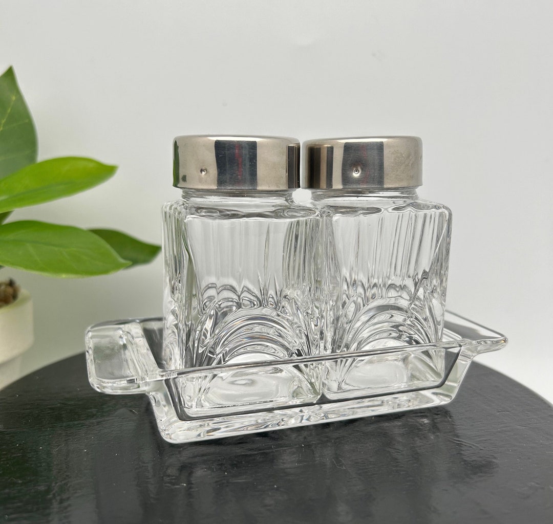 Hand Carved Crystal Glass Salt and Pepper Shakers with Metal Lid Tray
