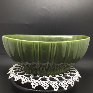 Vintage Large Haeger Green Glazed Ribbed Pottery Oval Indoor Planter MCM, 40208, USA
