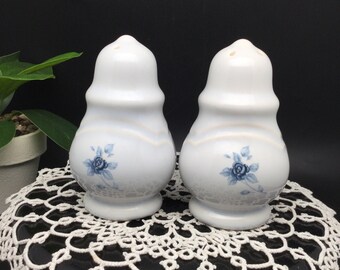 Vintage PFALTZGRAFF Stoneware “Blue Roses/Poetry Glossy” Salt and Pepper Shakers Pale Blue Glaze, Blue Florals