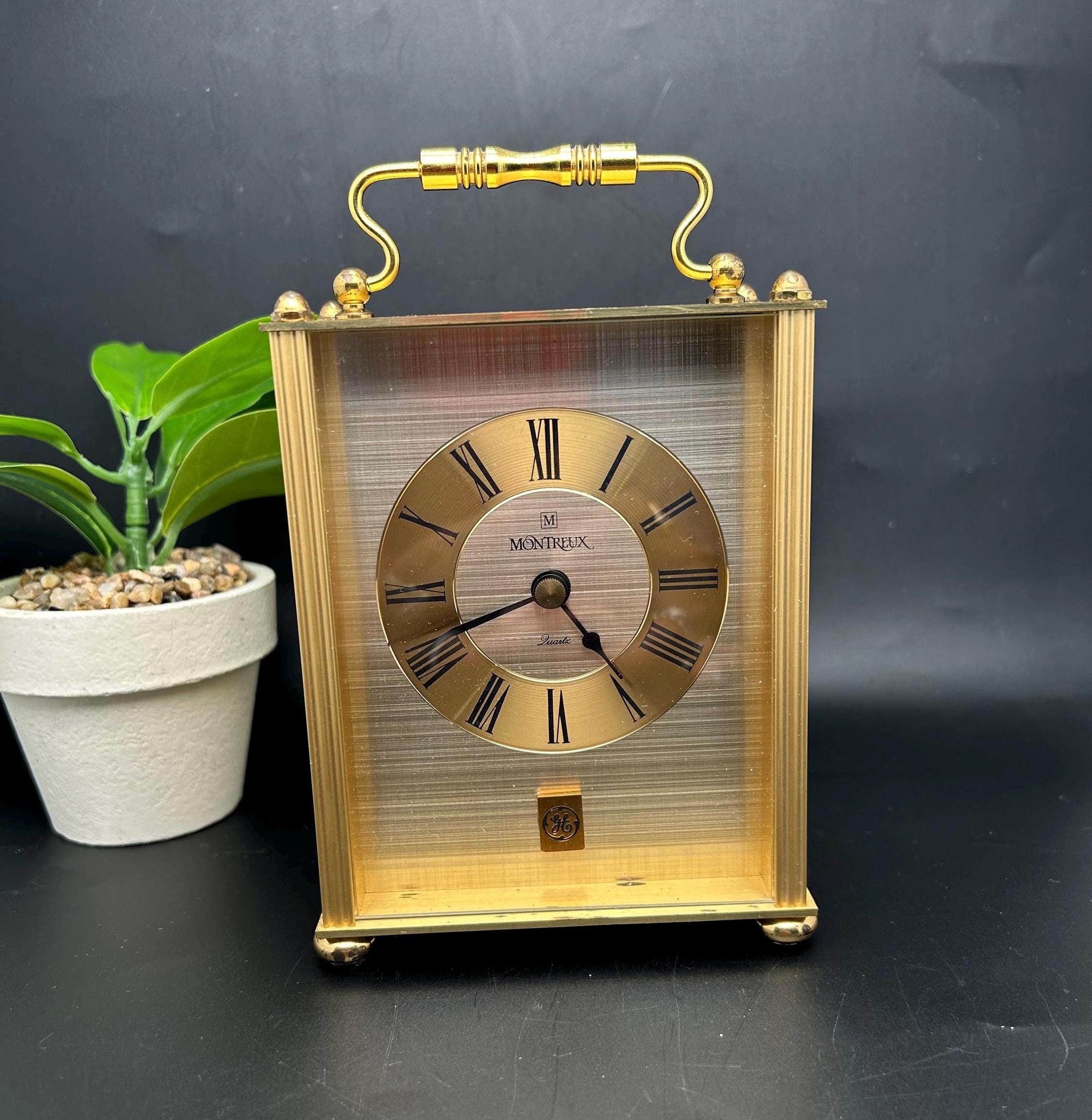 Vintage Battery Operated MONTREUX Analog Quartz Goldtone Brass  display picture 1