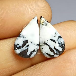 Lindo par de cabochões turquesa búfalo em formato de pêra 17x10x3 mm para fazer joias e colecionadores de pedras preciosas