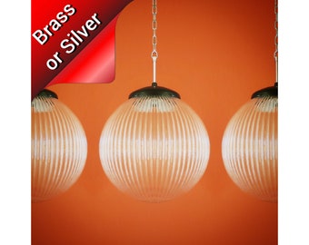 Lot de 3 suspensions globe en verre reeded - Luminaires modernes Mid-Century