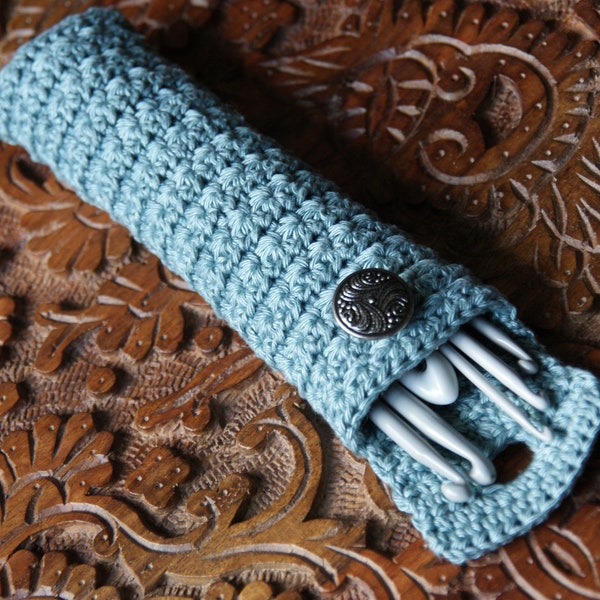 Crochet Hook Case or Pen Case with Beautiful Starstitch - Crochet Pattern - PDF in 4 languages: US & UK English, German and Dutch