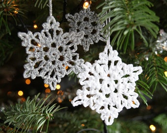Delightful Snowflakes for Christmas - Ornament & Gift Topper - 2 sizes (PDF Crochet Pattern)