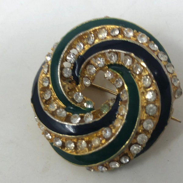 Bijou Cascio brooch